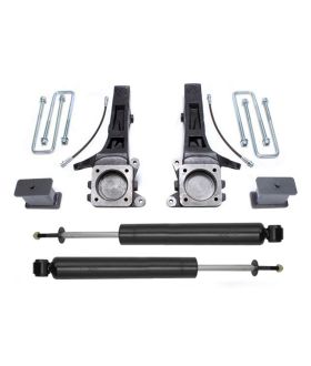 MaxTrac Suspension K886842 Suspension Lift Kit w/Shocks