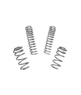 Rough Country 652 2.5 Inch Lift Kit | 4 Cyl | Jeep Wrangler TJ 4WD (1997-2006)