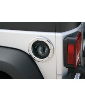 Putco 400939 Fuel Tank Door Cover